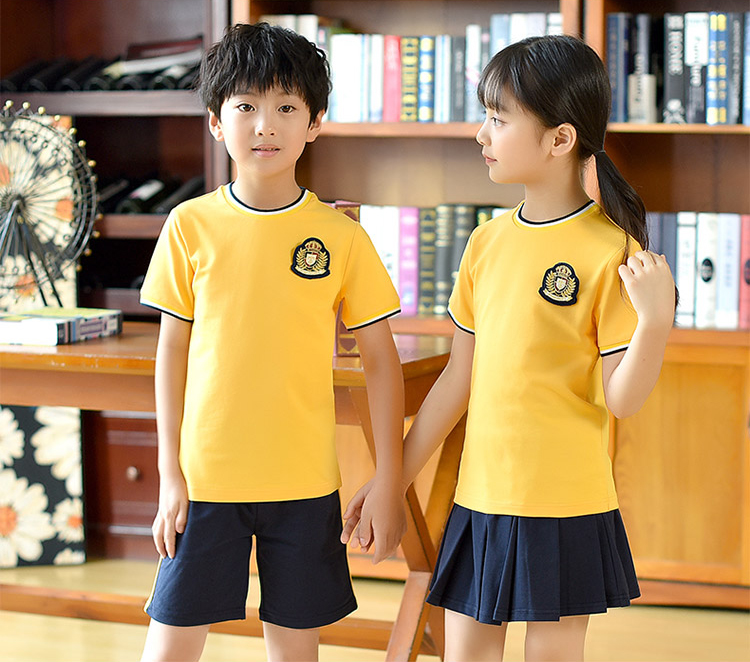 Chọn đồng phục cho trẻ mầm non thoải mái