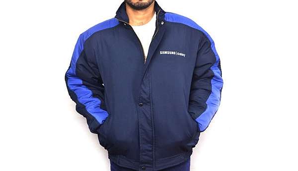 Màu sắc và kiểu dáng áo khoác mùa đông công ty Samsung